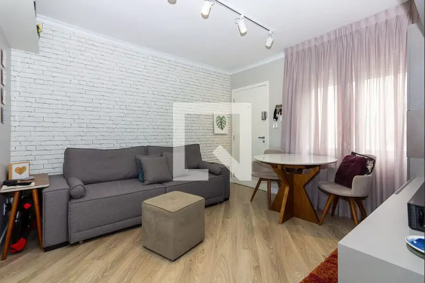 Foto 2 de Apartamento com 1 Quarto à venda, 40m² em Vila Ipiranga, Porto Alegre