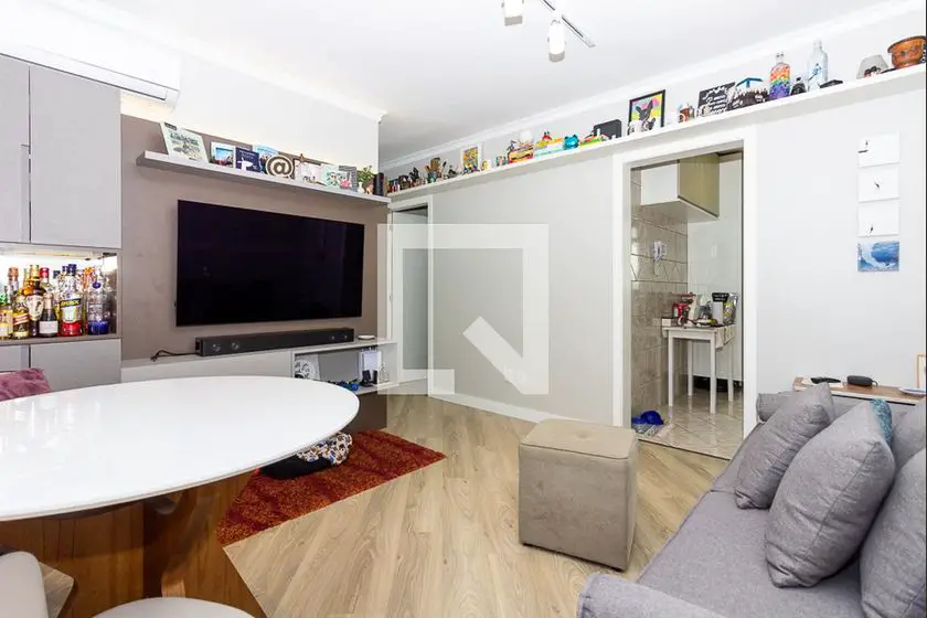 Foto 5 de Apartamento com 1 Quarto à venda, 40m² em Vila Ipiranga, Porto Alegre