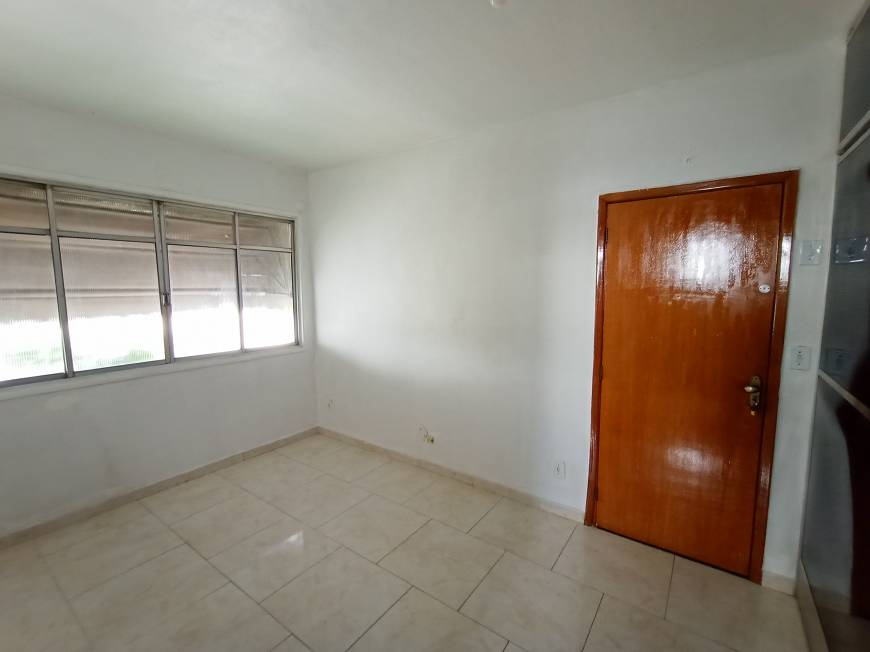 Foto 1 de Apartamento com 1 Quarto para alugar, 50m² em Vista Alegre, Rio de Janeiro