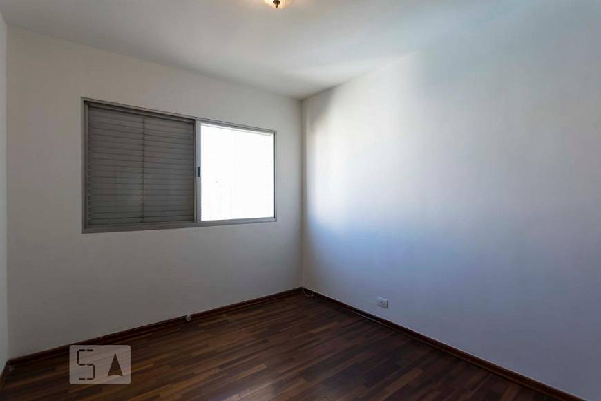 Foto 5 de Apartamento com 2 Quartos para alugar, 90m² em Aclimação, São Paulo
