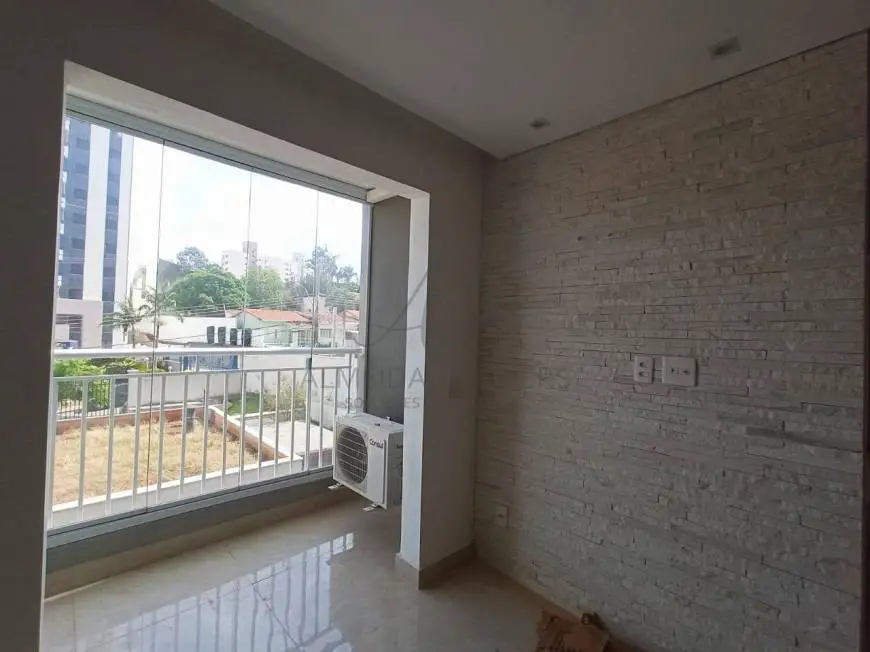 Foto 2 de Apartamento com 2 Quartos para alugar, 55m² em Taquaral, Campinas