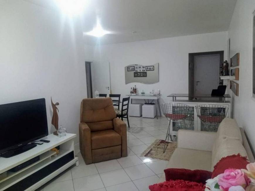 Foto 2 de Apartamento com 3 Quartos à venda, 1480m² em Icaraí, Niterói