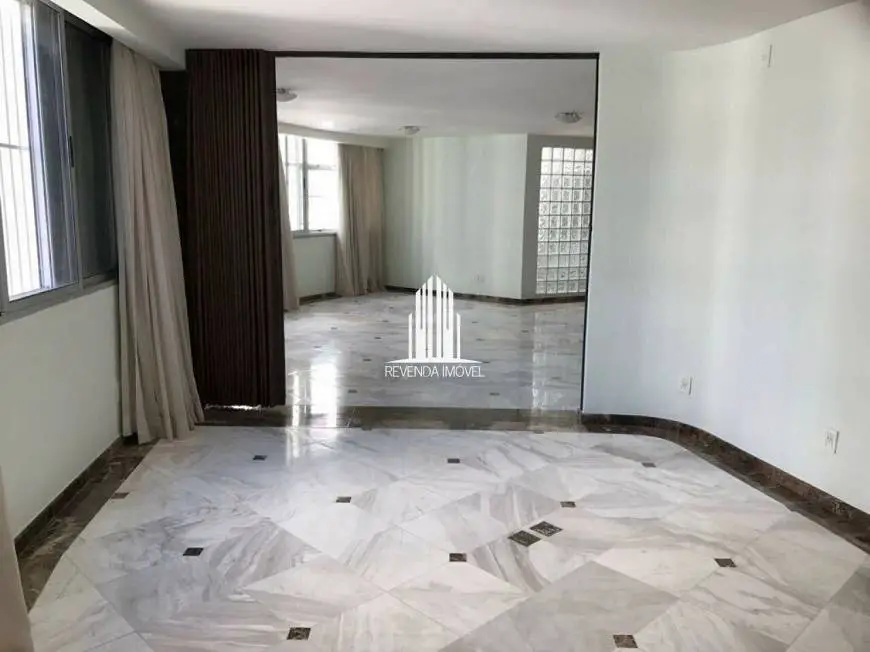 Foto 1 de Apartamento com 3 Quartos para alugar, 188m² em Jardim Paulistano, São Paulo