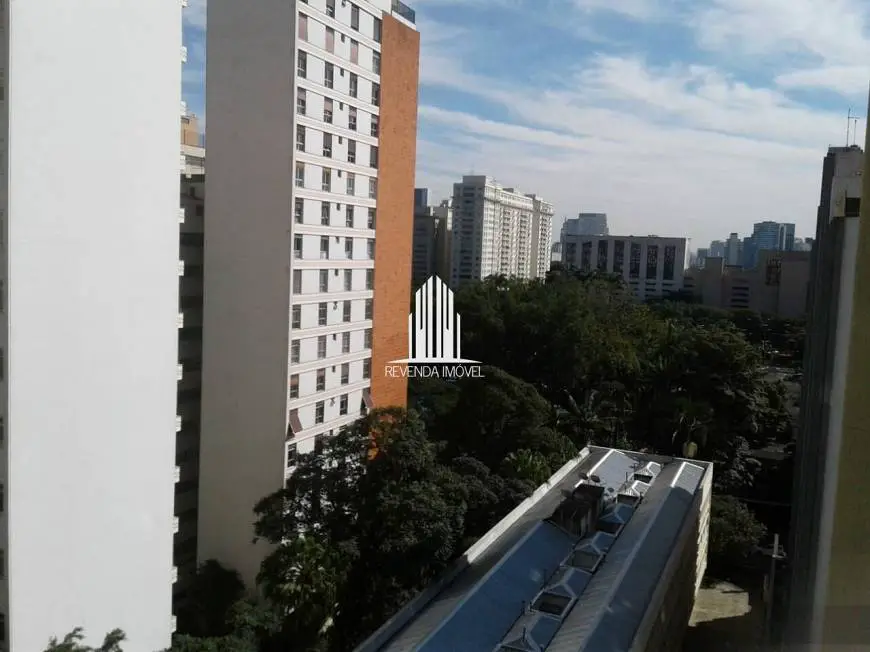 Foto 1 de Apartamento com 3 Quartos para alugar, 177m² em Jardim Paulistano, São Paulo