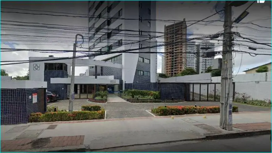 Foto 1 de Apartamento com 3 Quartos para venda ou aluguel, 97m² em Madalena, Recife