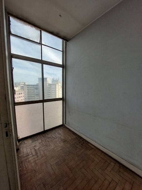 Foto 4 de Apartamento com 3 Quartos à venda, 100m² em República, São Paulo