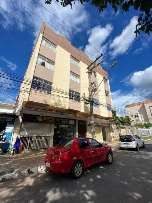 Foto 1 de Apartamento com 3 Quartos para alugar, 73m² em Setor Central, Goiânia