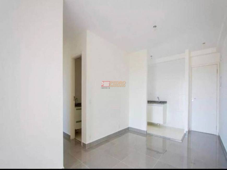 Foto 1 de Apartamento com 3 Quartos para alugar, 61m² em Vila Curuçá, Santo André