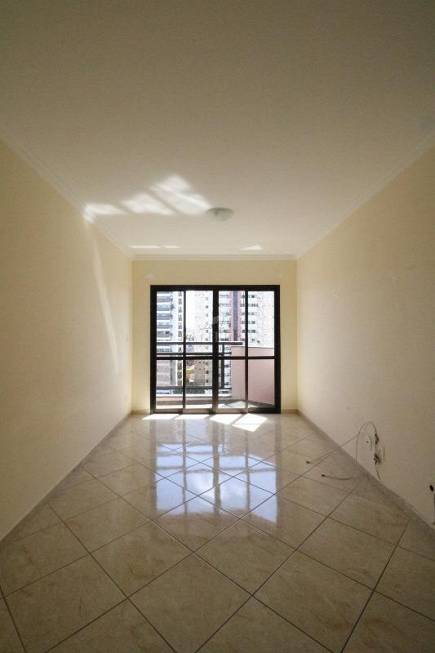 Foto 1 de Apartamento com 3 Quartos para alugar, 80m² em Vila Curuçá, Santo André