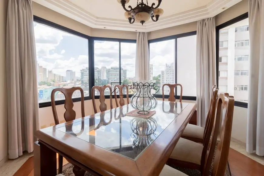Foto 3 de Apartamento com 4 Quartos para alugar, 278m² em Vila Madalena, São Paulo