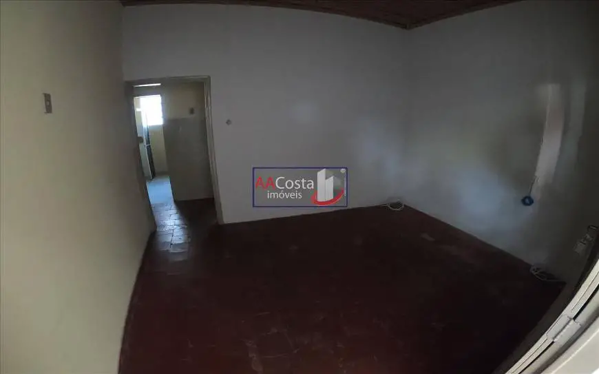 Foto 3 de Casa com 2 Quartos para alugar, 98m² em Centro, Franca