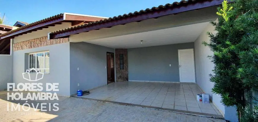 Foto 1 de Casa com 3 Quartos à venda, 140m² em Morada das Flores, Holambra