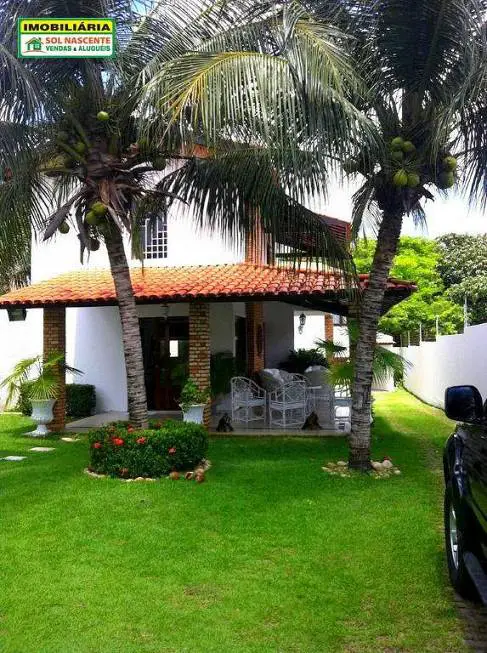 Foto 3 de Casa com 4 Quartos à venda, 370m² em Engenheiro Luciano Cavalcante, Fortaleza