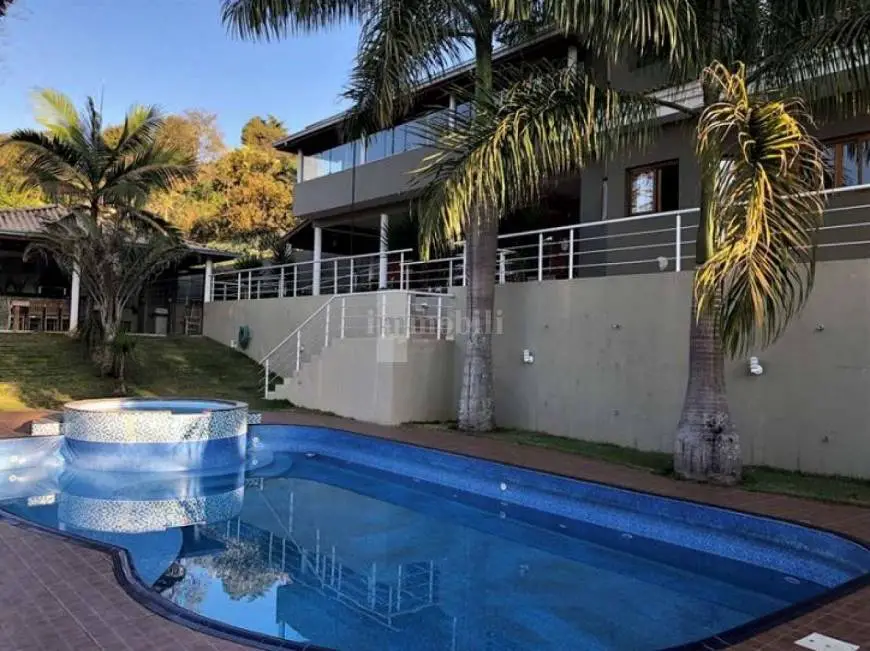 Foto 1 de Casa de Condomínio com 4 Quartos à venda, 900m² em Águas da Fazendinha, Carapicuíba