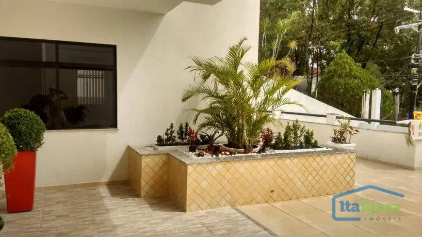 Foto 3 de Casa de Condomínio com 7 Quartos à venda, 520m² em Itaigara, Salvador
