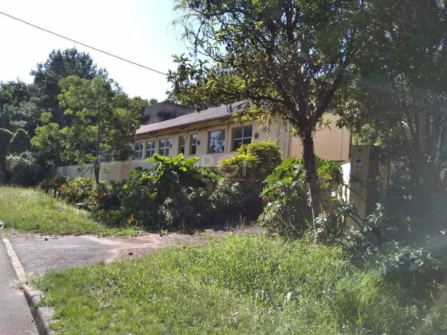 Foto 1 de Lote/Terreno à venda, 10658m² em Ponta Grossa, Porto Alegre