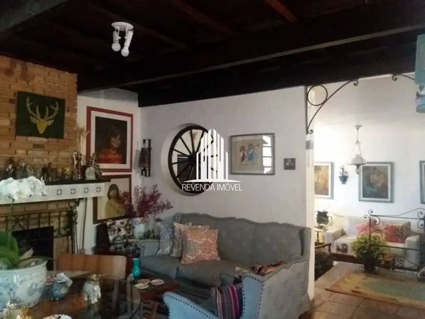 Foto 2 de Sobrado com 3 Quartos à venda, 300m² em Chácara Japonesa, São Paulo