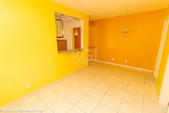 Foto 3 de Apartamento com 1 Quarto à venda, 43m² em Passo da Areia, Porto Alegre