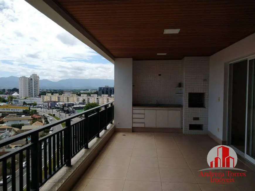 Foto 1 de Apartamento com 4 Quartos para alugar, 285m² em Jardim das Nações, Taubaté