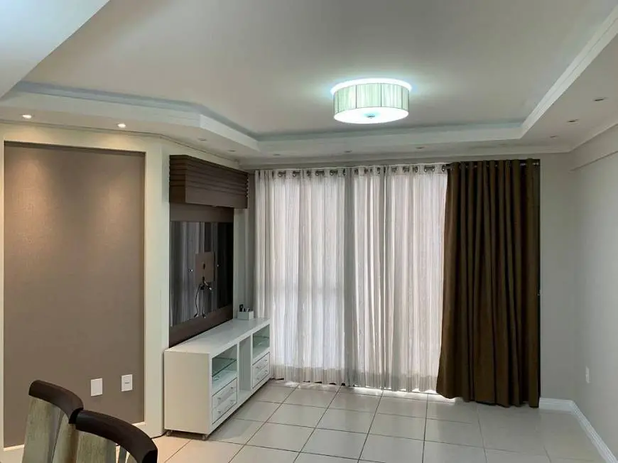 Foto 1 de Apartamento com 4 Quartos à venda, 110m² em Joao Paulo, Florianópolis