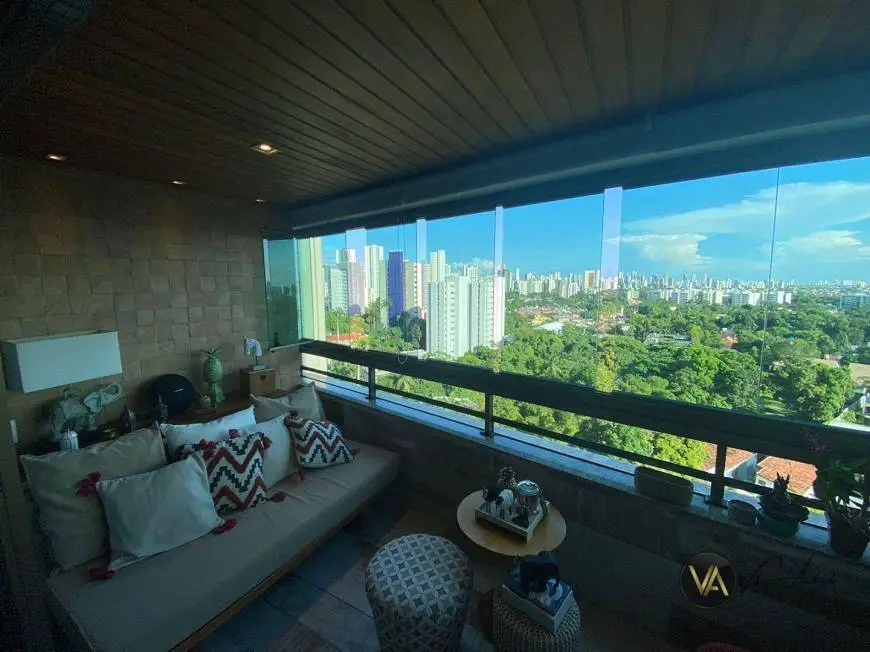 Foto 3 de Apartamento com 4 Quartos à venda, 184m² em Poço, Recife