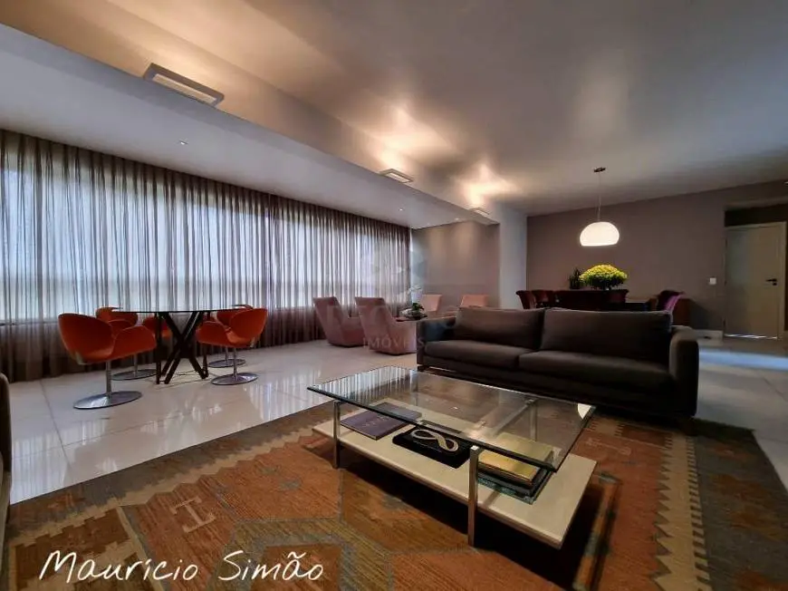 Foto 2 de Apartamento com 4 Quartos à venda, 262m² em Serra, Belo Horizonte
