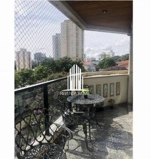 Foto 3 de Apartamento com 4 Quartos à venda, 133m² em Vila Alexandria, São Paulo