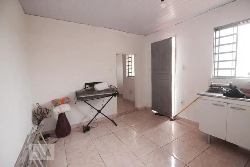 Foto 4 de Casa com 1 Quarto para alugar, 50m² em Parque São Luis , São Paulo