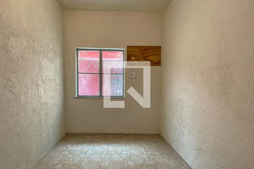 Foto 5 de Casa com 2 Quartos para alugar, 60m² em Olaria, Rio de Janeiro