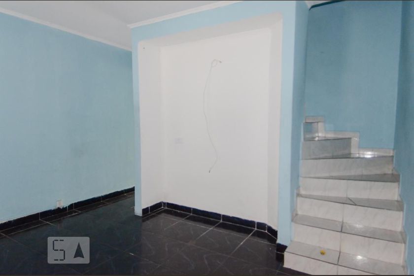 Foto 2 de Casa com 2 Quartos para alugar, 100m² em Picanço, Guarulhos