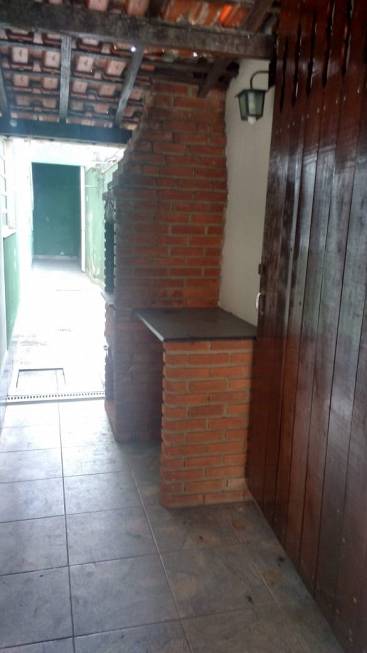 Foto 1 de Casa com 2 Quartos à venda, 91m² em Santa Maria, Santos