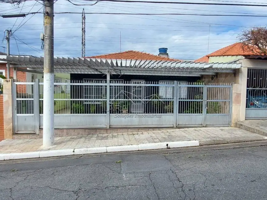 Foto 1 de Casa com 2 Quartos à venda, 223m² em Vila Granada, São Paulo