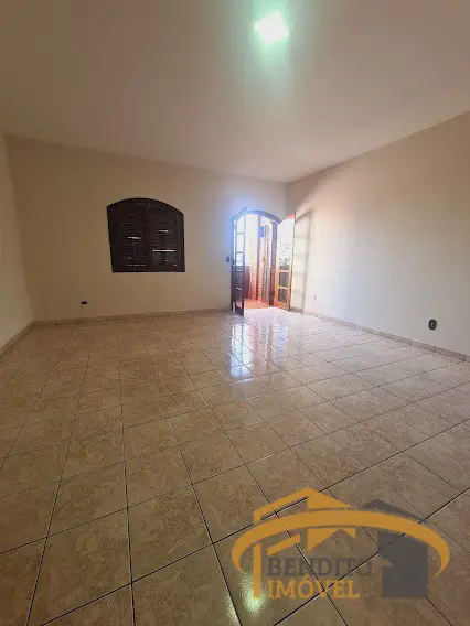 Foto 4 de Casa com 3 Quartos para alugar, 200m² em Quitaúna, Osasco