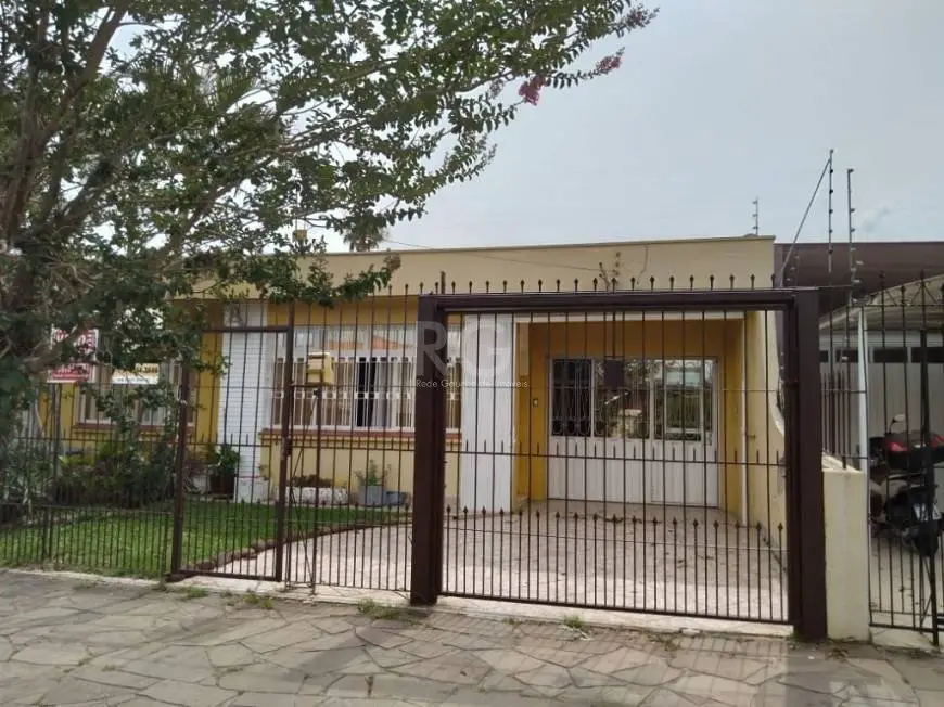 Foto 1 de Casa com 3 Quartos à venda, 180m² em Sarandi, Porto Alegre