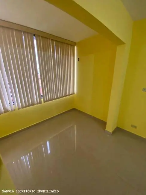 Foto 4 de Casa com 4 Quartos para alugar, 250m² em Residencial Santos Dumont, Brasília