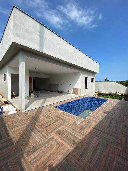 Foto 1 de Casa de Condomínio com 3 Quartos à venda, 217m² em Alphaville, Rio das Ostras