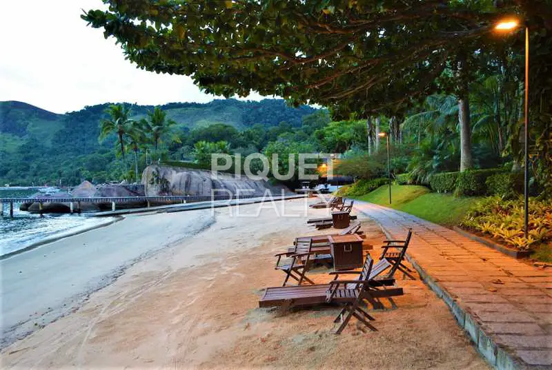 Foto 3 de Casa de Condomínio com 5 Quartos à venda, 300m² em Pontal, Angra dos Reis