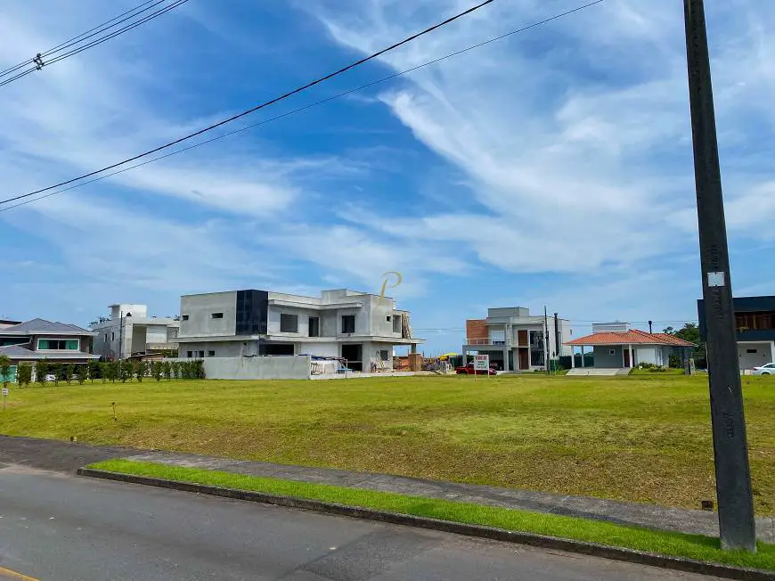 Foto 3 de Lote/Terreno à venda, 400m² em Vila Nova, Joinville