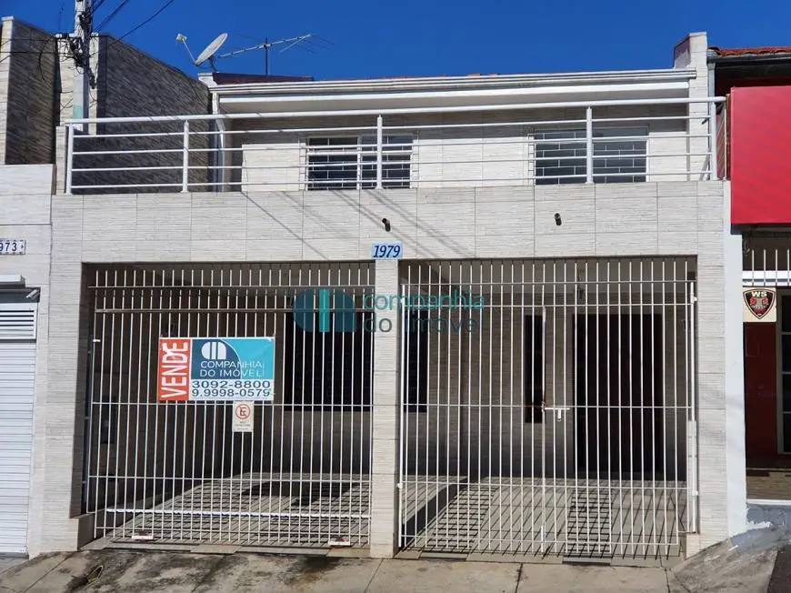 Foto 1 de Sobrado com 3 Quartos à venda, 130m² em Fanny, Curitiba