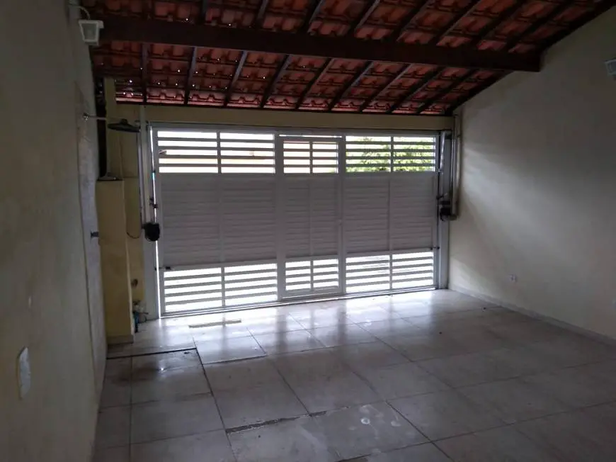 Foto 2 de Sobrado com 5 Quartos à venda, 160m² em Campos Elíseos, Itanhaém