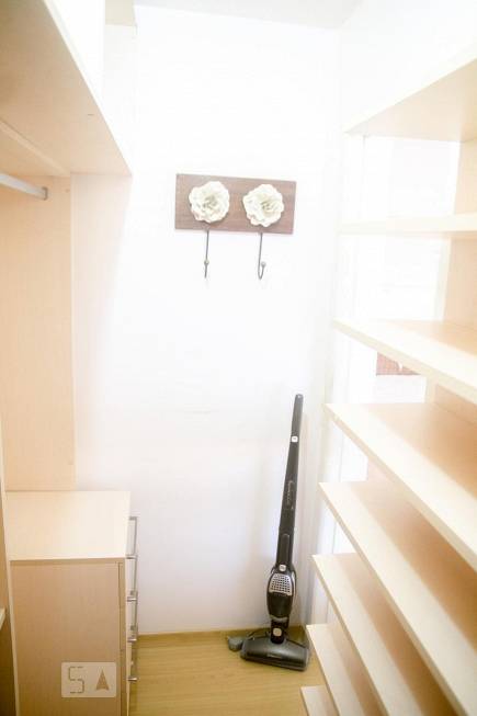 Foto 5 de Apartamento com 1 Quarto para alugar, 70m² em Coqueiros, Florianópolis