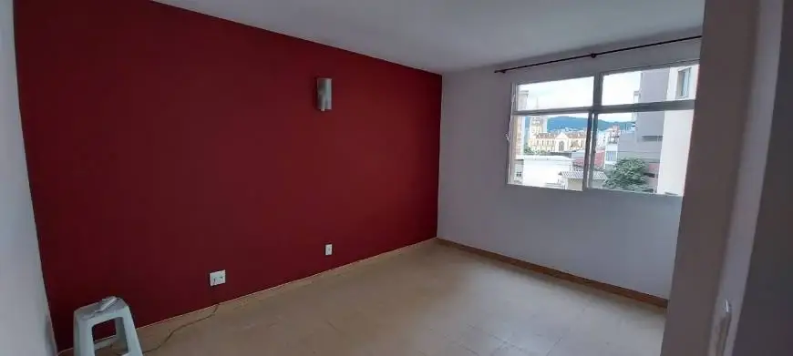 Foto 1 de Apartamento com 1 Quarto para alugar, 68m² em Floresta, Belo Horizonte