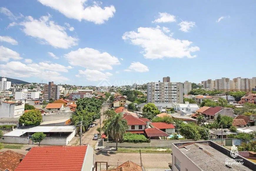 Foto 2 de Apartamento com 1 Quarto à venda, 44m² em Jardim Botânico, Porto Alegre
