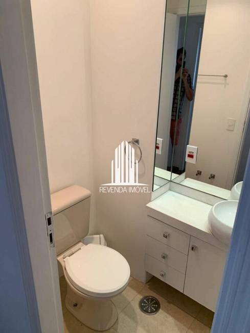 Foto 3 de Apartamento com 2 Quartos à venda, 66m² em Aclimação, São Paulo