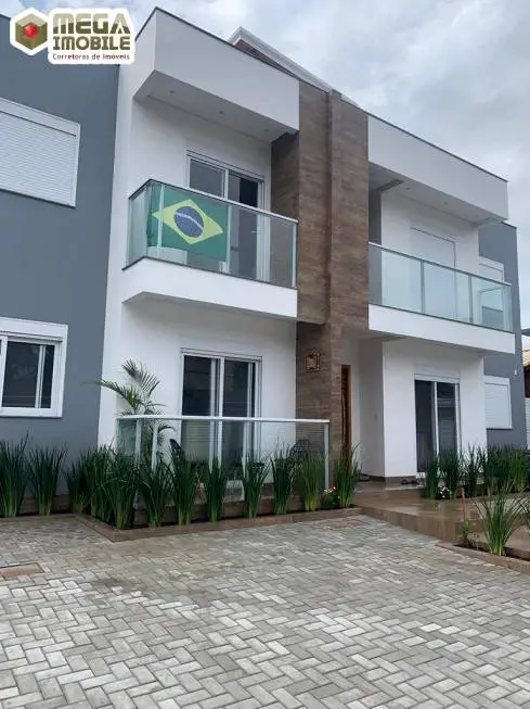 Foto 3 de Apartamento com 2 Quartos à venda, 65m² em Santinho, Florianópolis