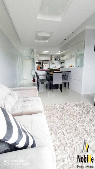 Foto 5 de Apartamento com 3 Quartos à venda, 82m² em Arco Baleno, Caxias do Sul