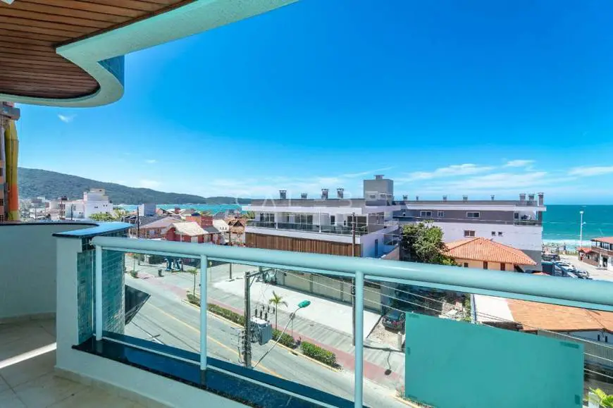 Foto 1 de Apartamento com 3 Quartos à venda, 115m² em Bombas, Bombinhas