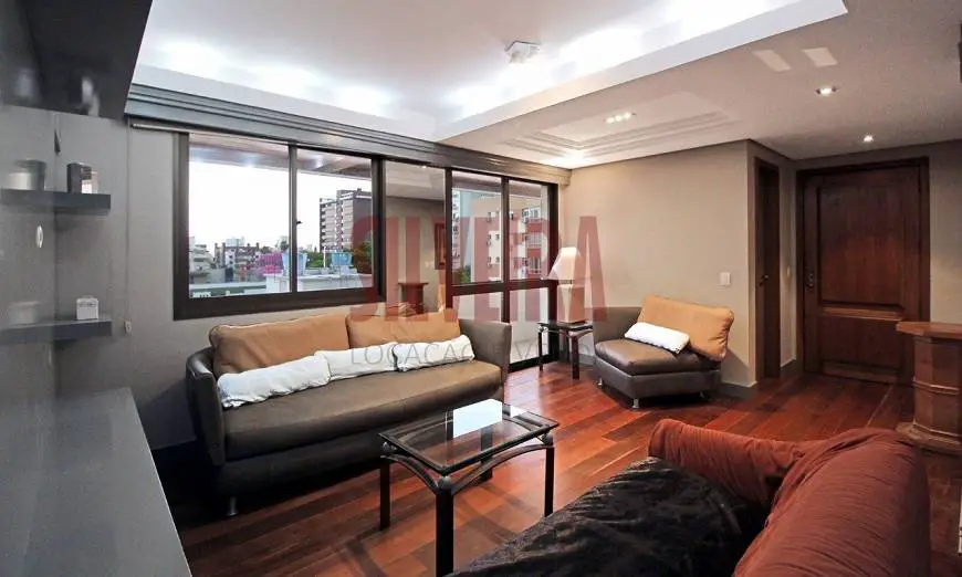 Foto 1 de Apartamento com 3 Quartos para alugar, 155m² em Moinhos de Vento, Porto Alegre