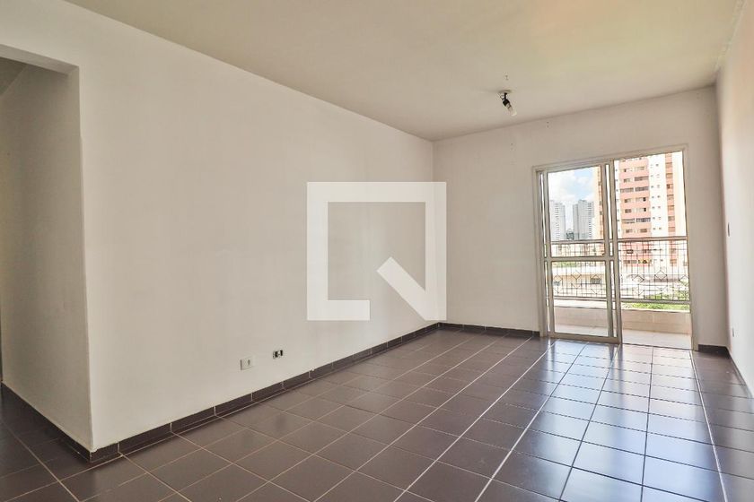 Foto 1 de Apartamento com 3 Quartos para alugar, 80m² em Negrão de Lima, Goiânia
