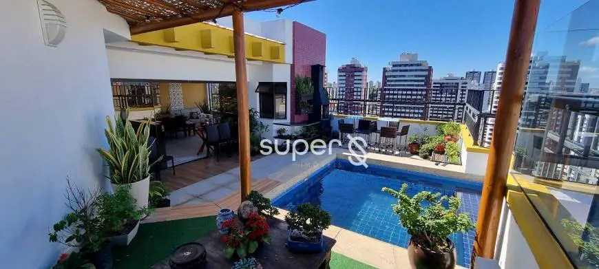 Foto 1 de Apartamento com 3 Quartos à venda, 238m² em Rio Vermelho, Salvador